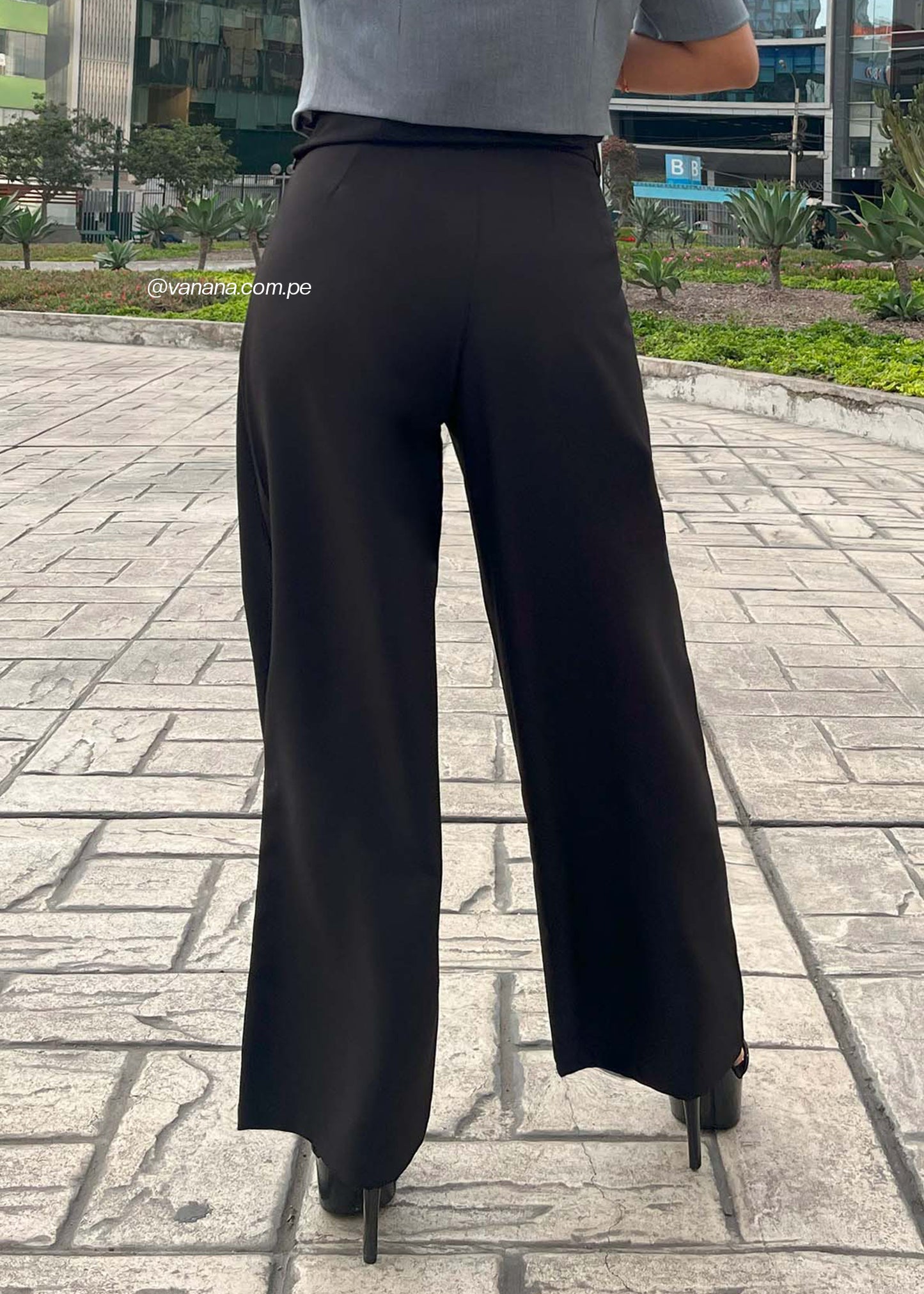 Pantalón Palazo en Catania Mia Negro