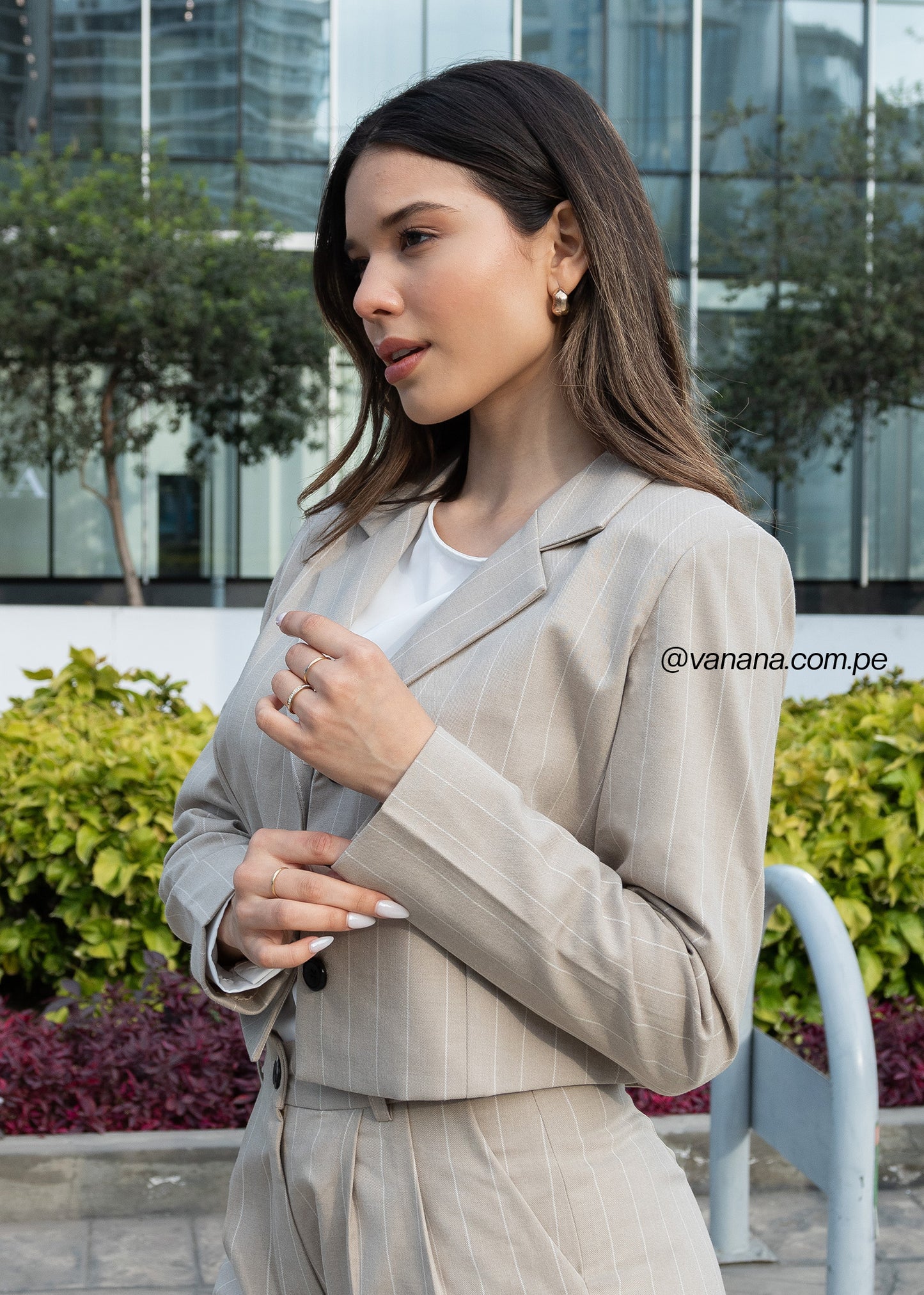 Blazer Crop a Rayas Milano Lady Beige