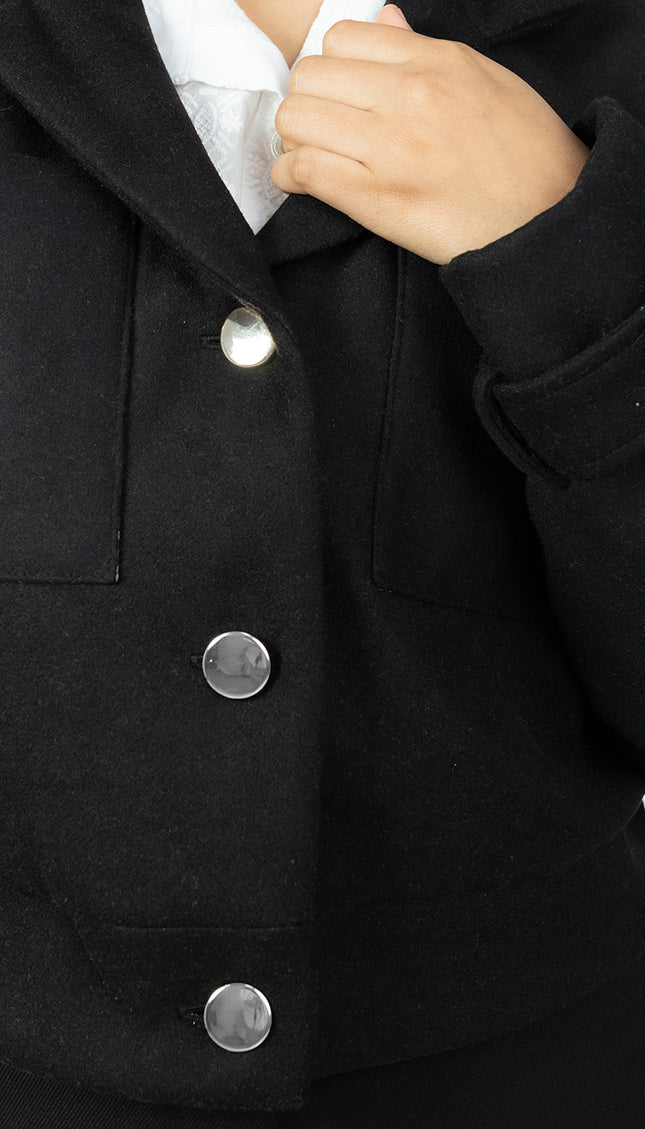 Blazer Crop Ariana en Paño, Negro