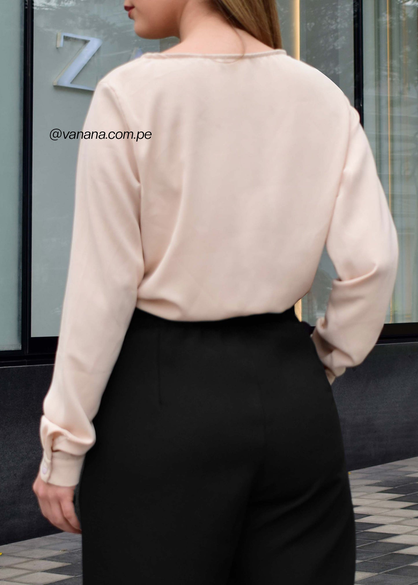 Blusa Seda Italiana Beige