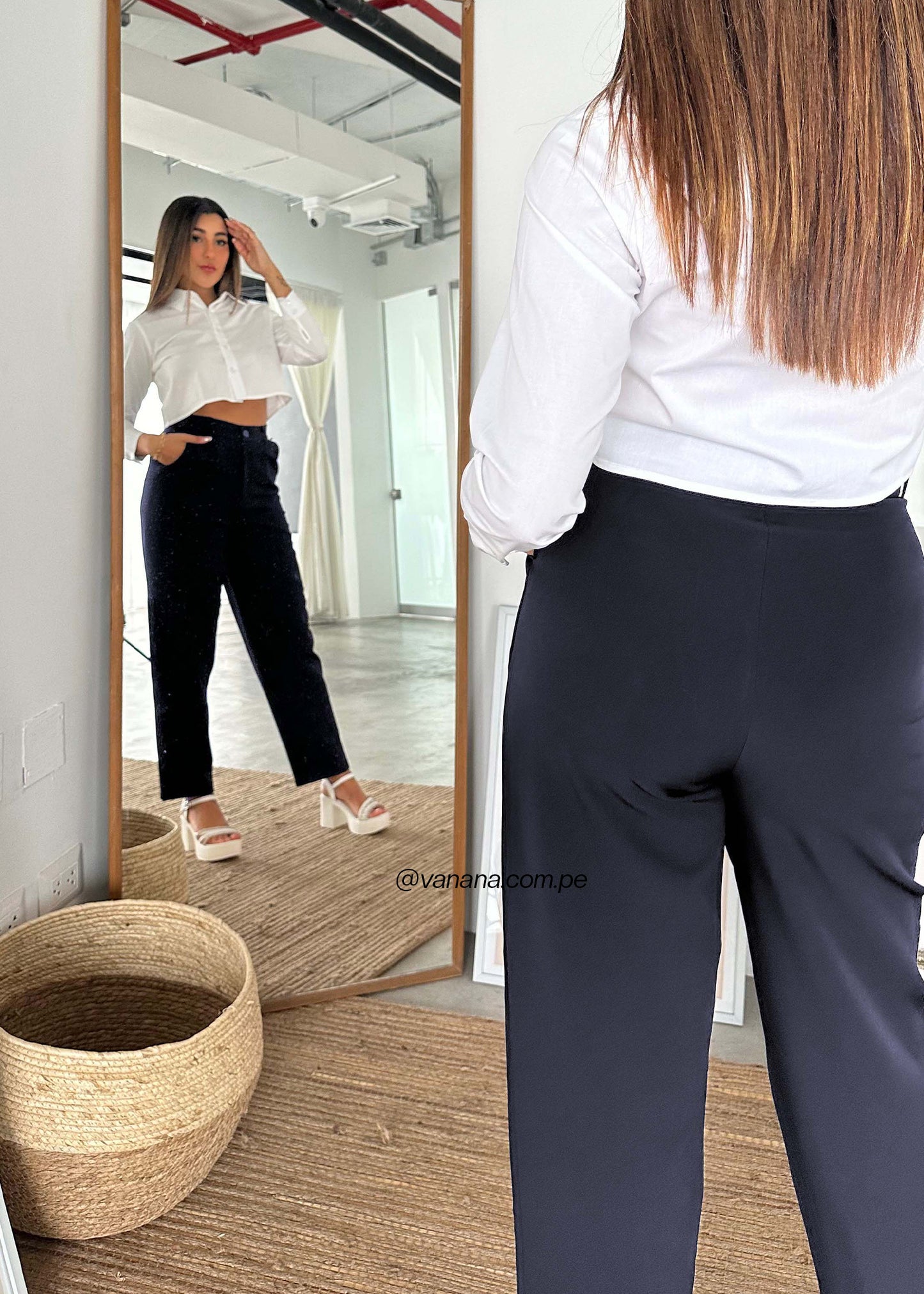 Pantalón con Pinzas Luisa Azul Marino