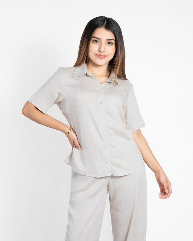 BLUSA FIORE MANGA CORTA EN LINO GRECIA ARENA
